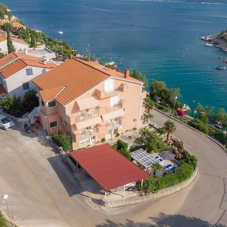 Apartments Zorica Драмаль Екстер'єр фото