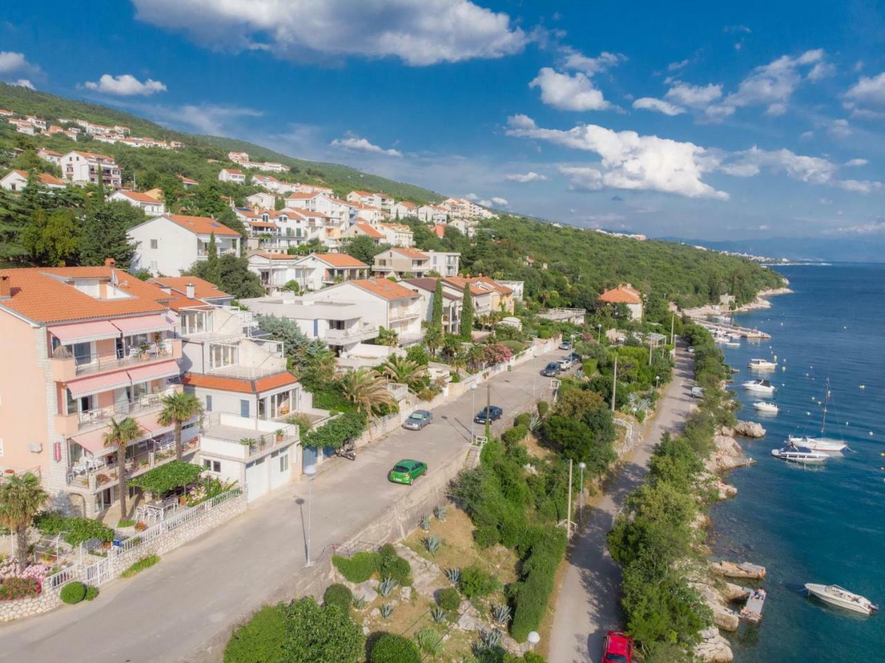Apartments Zorica Драмаль Екстер'єр фото