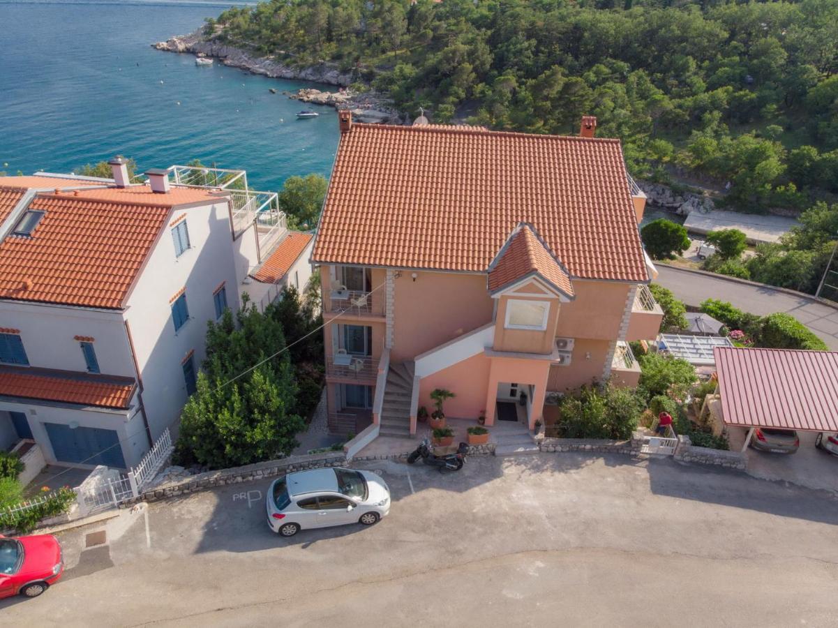 Apartments Zorica Драмаль Екстер'єр фото